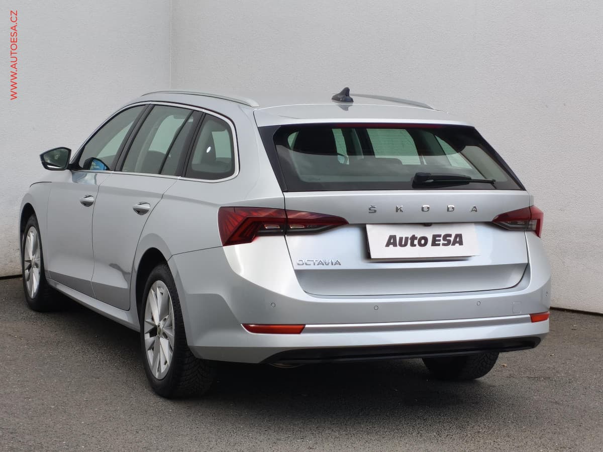 Škoda OCTAVIA - 6