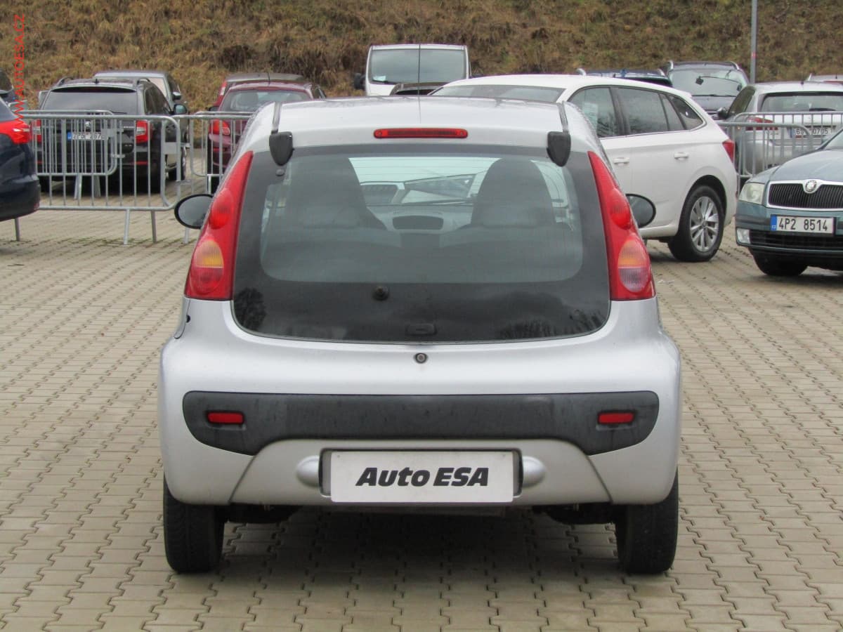 Peugeot 107 - 5