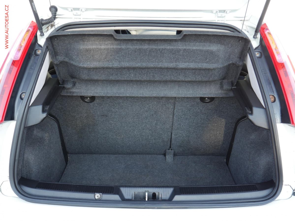 Fiat PUNTO - 7