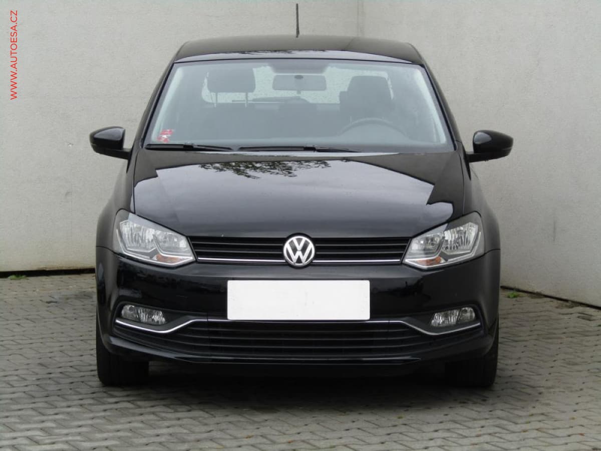 Volkswagen Polo - 2