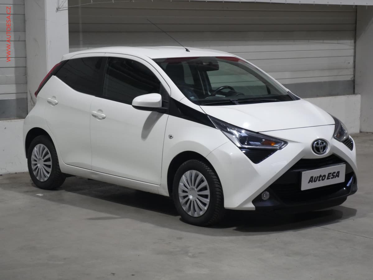 Toyota Aygo 1.0i, AC, park.kamera