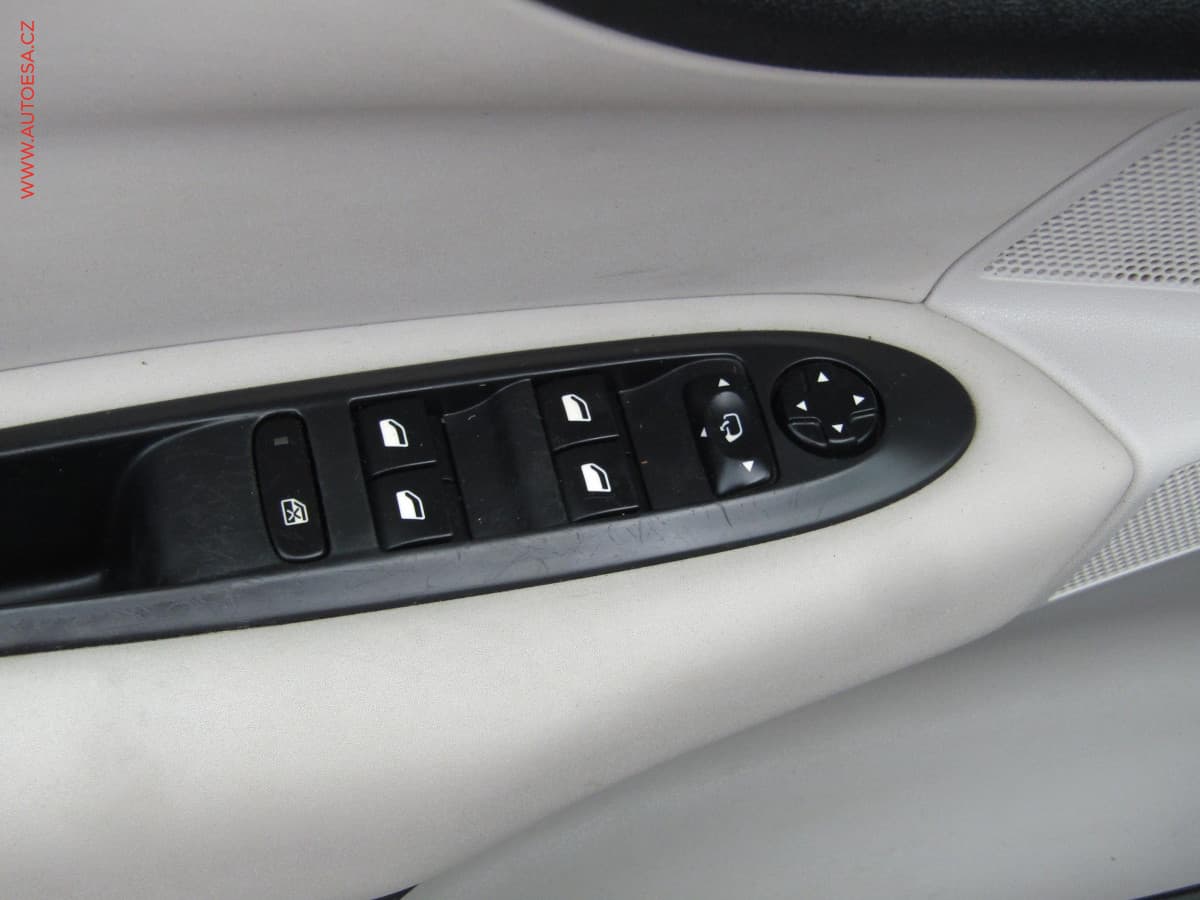 Citroen C4 - 11