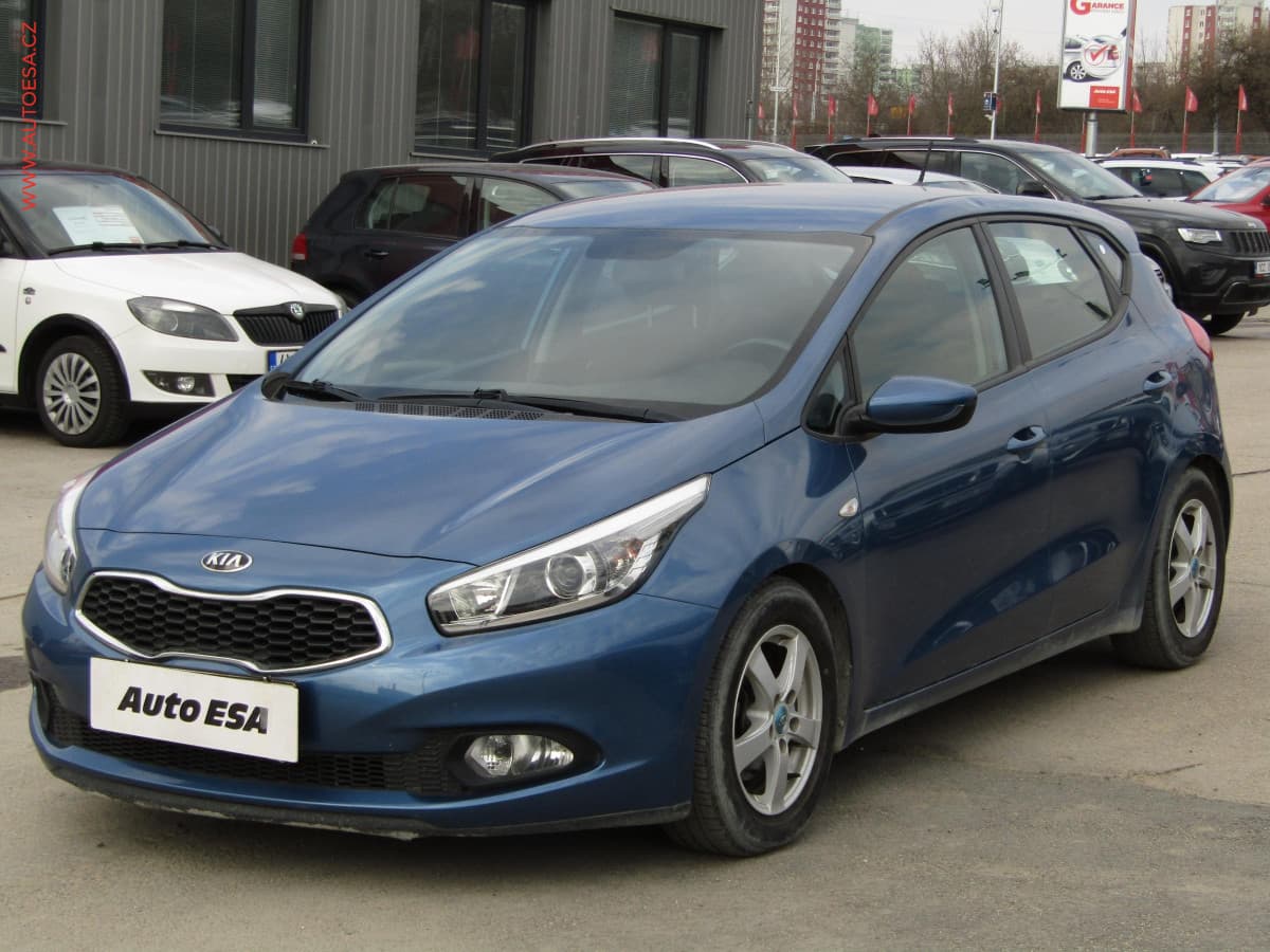 Kia Cee'd - 5