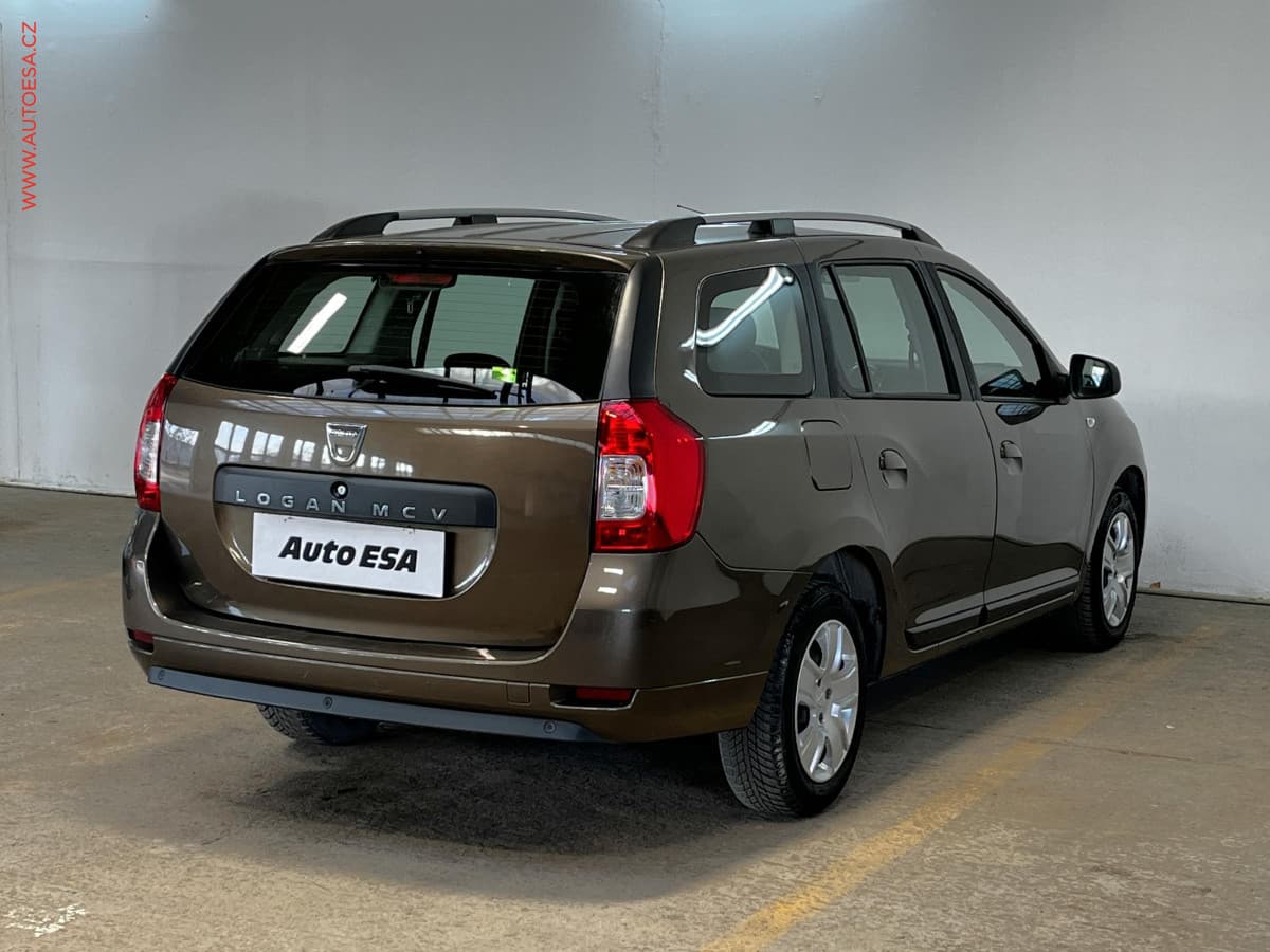 Dacia Logan - 4