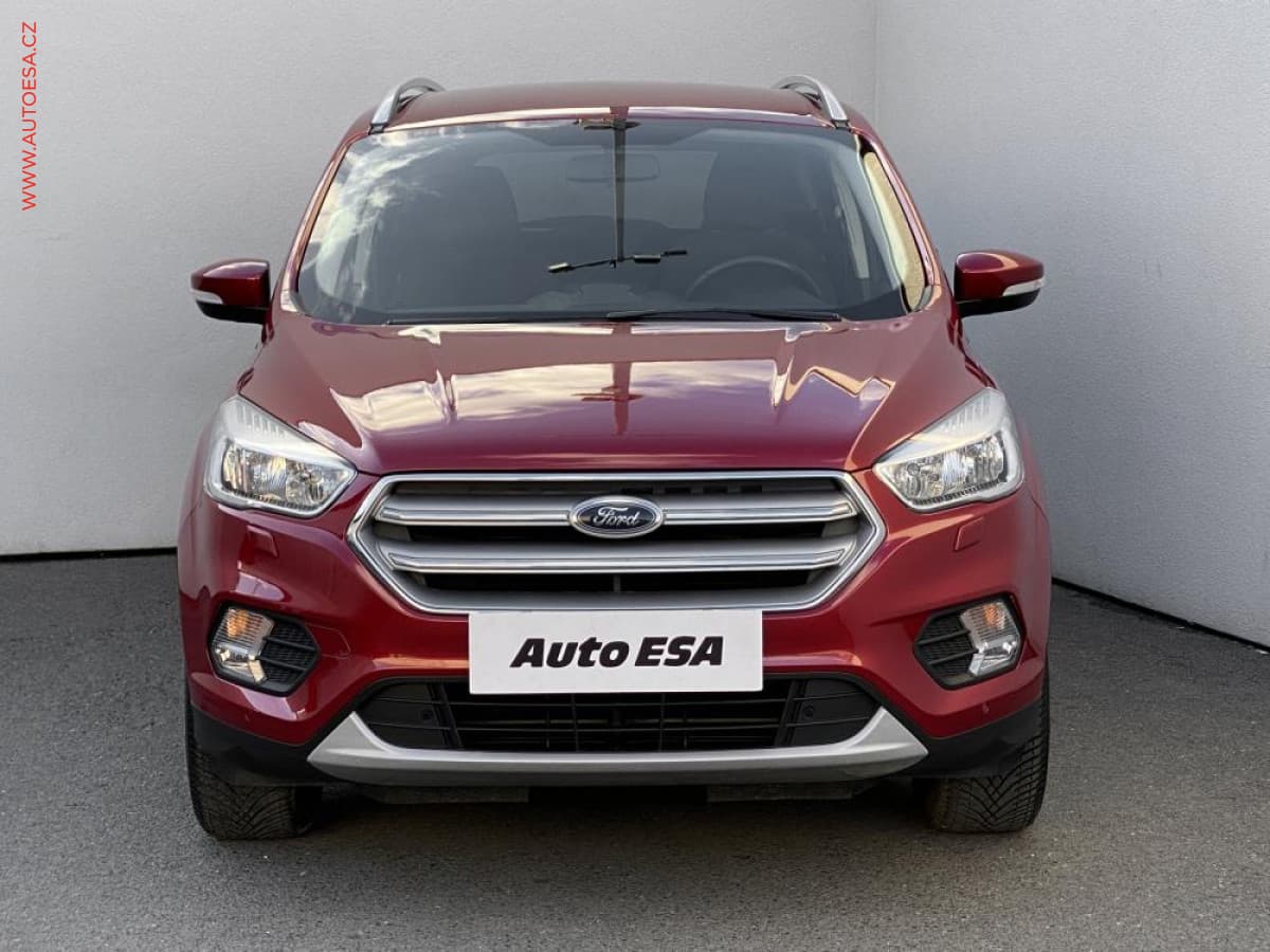Ford Kuga - 2