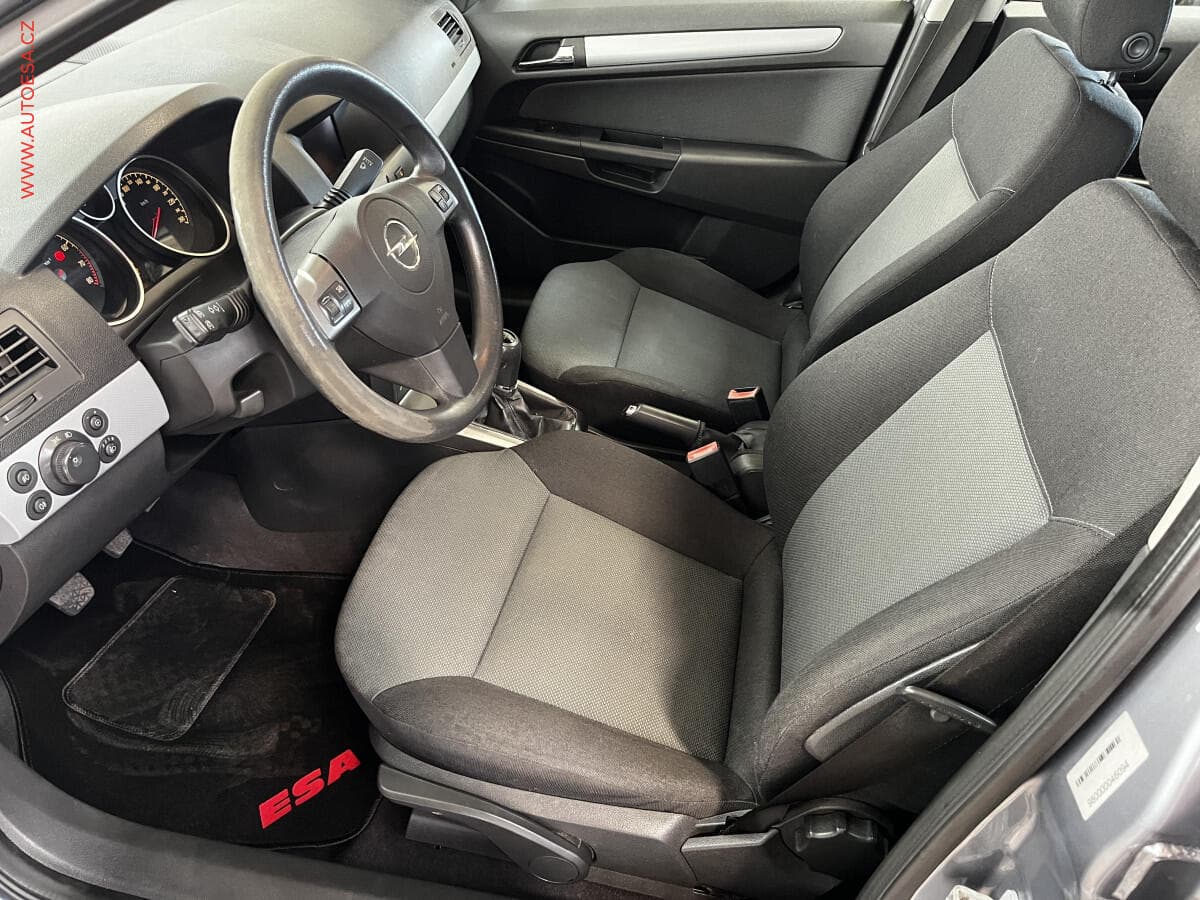 Opel ASTRA - 9