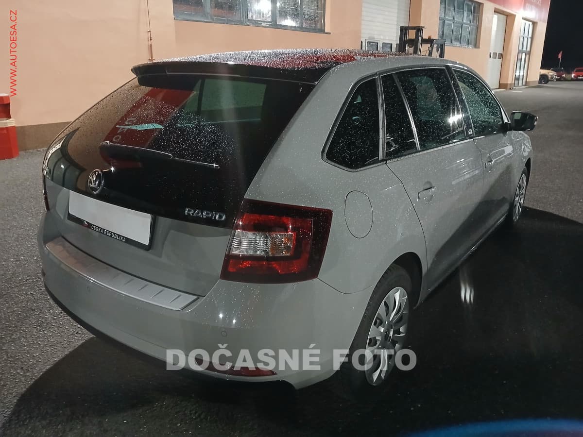 Škoda Rapid - 2