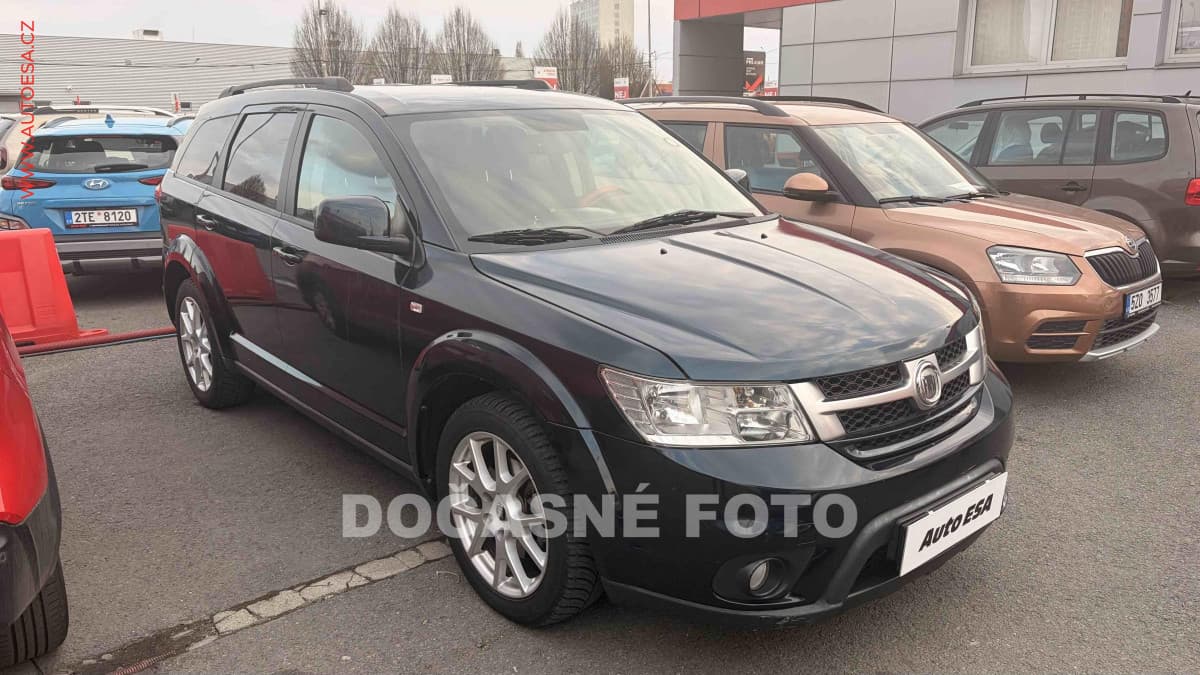 Fiat Freemont 2.0JTD, navi, autoAC