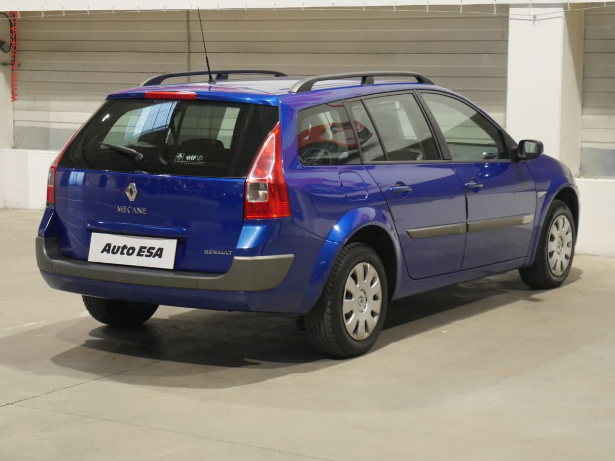 Renault MEGANE - 4