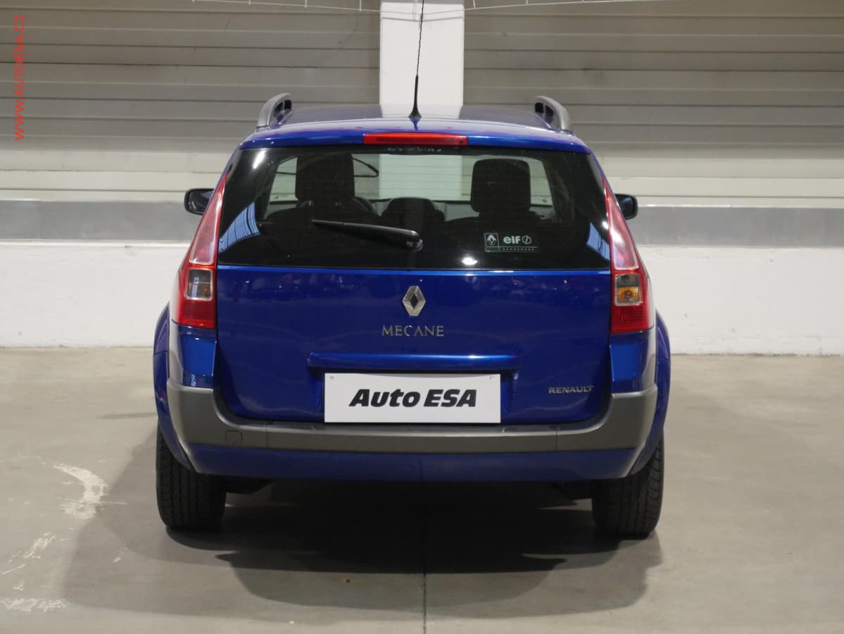 Renault MEGANE - 5