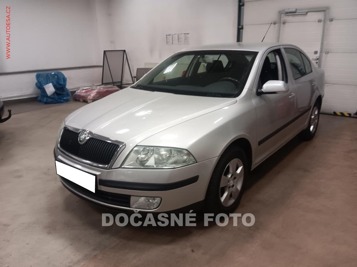 Škoda Octavia 1.6i, autoAC, temp