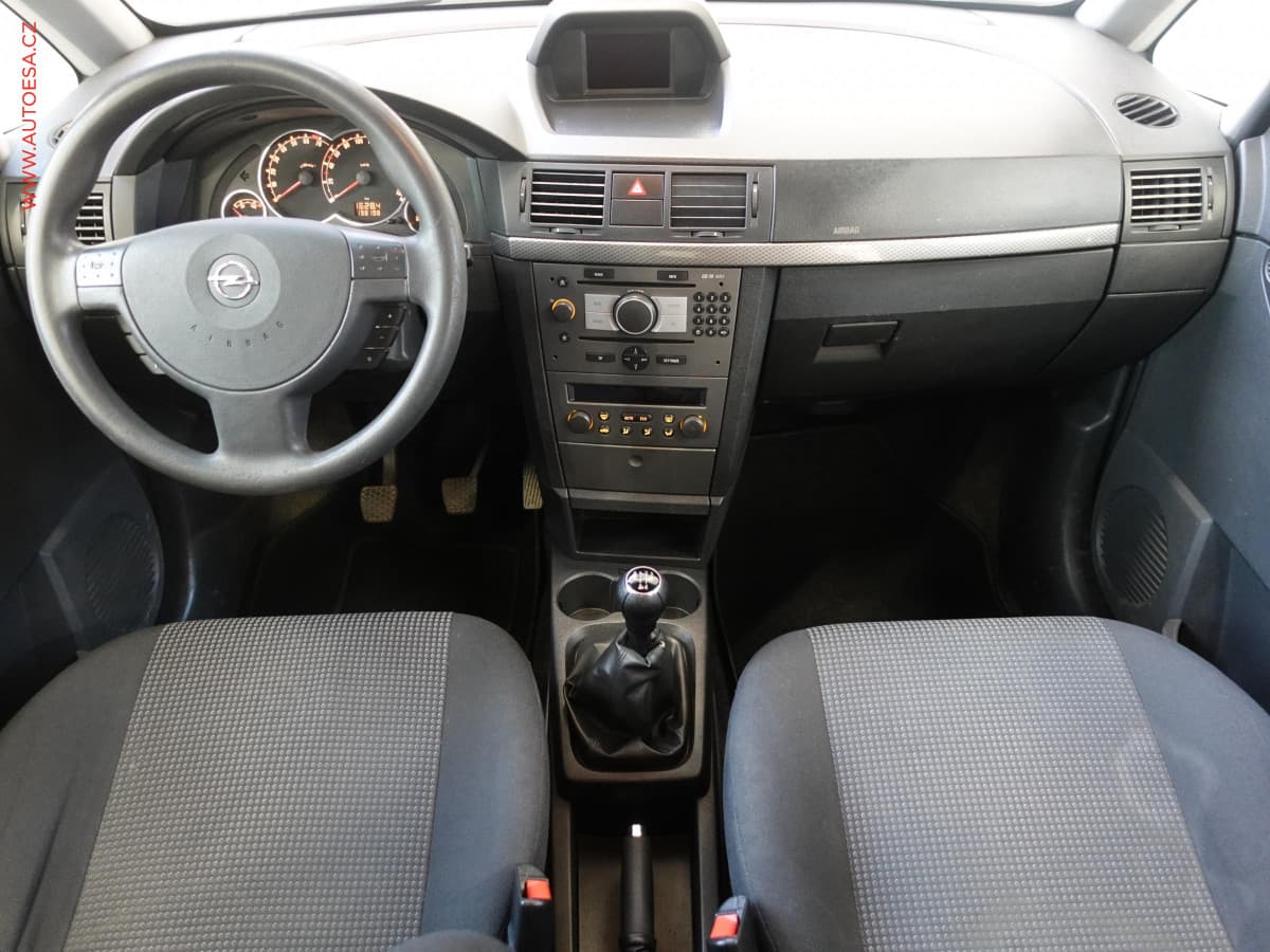 Opel MERIVA - 8