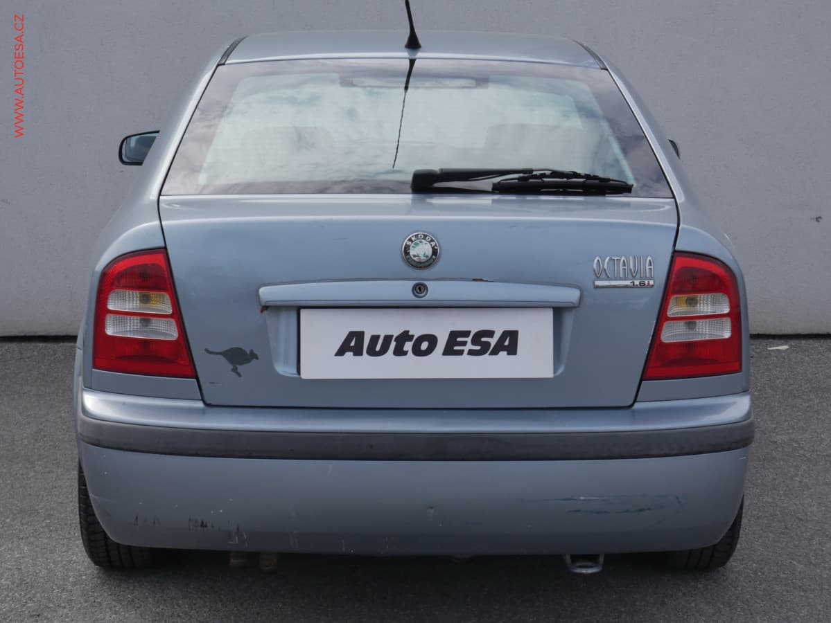 Škoda OCTAVIA - 5