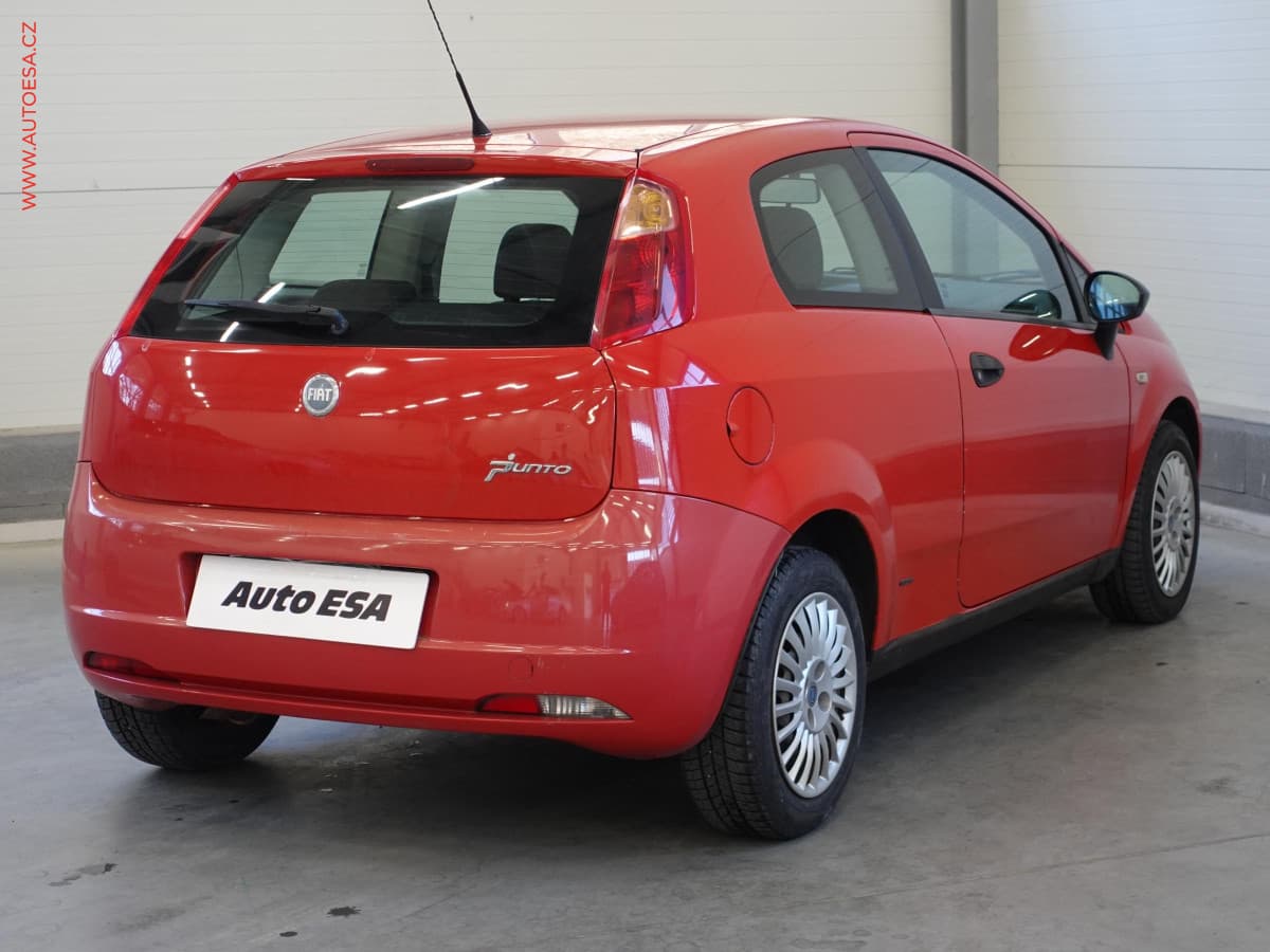 Fiat PUNTO - 4