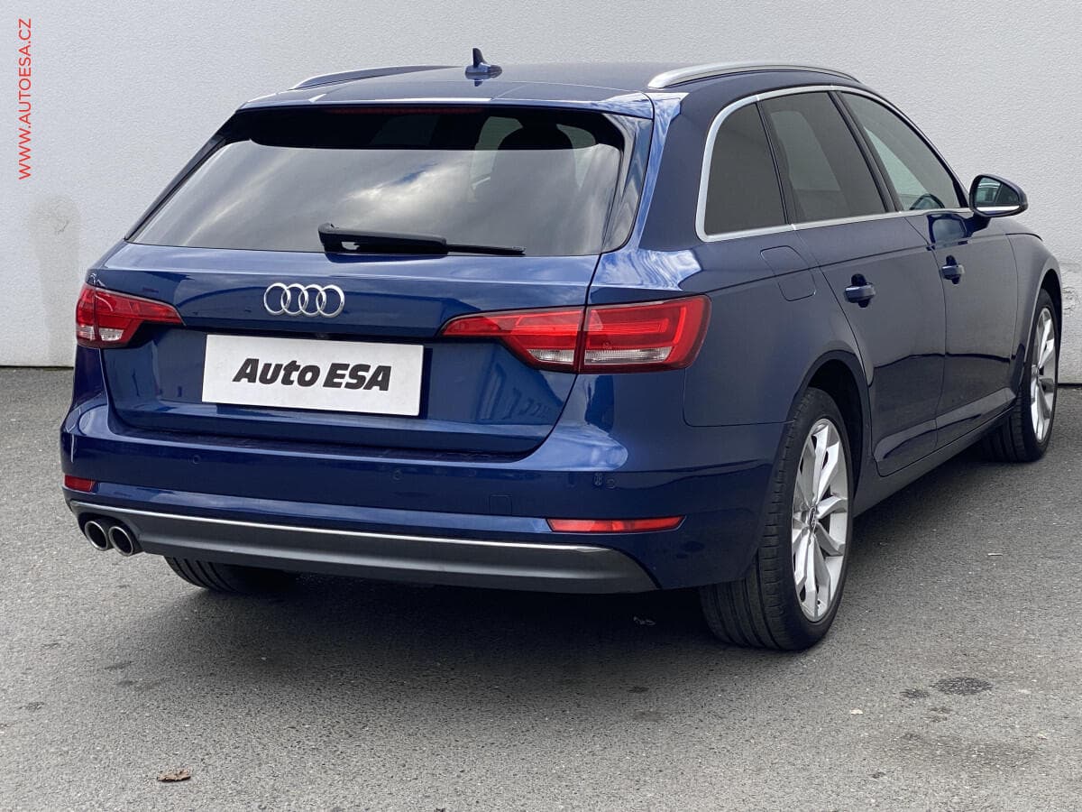 Audi A4 - 4
