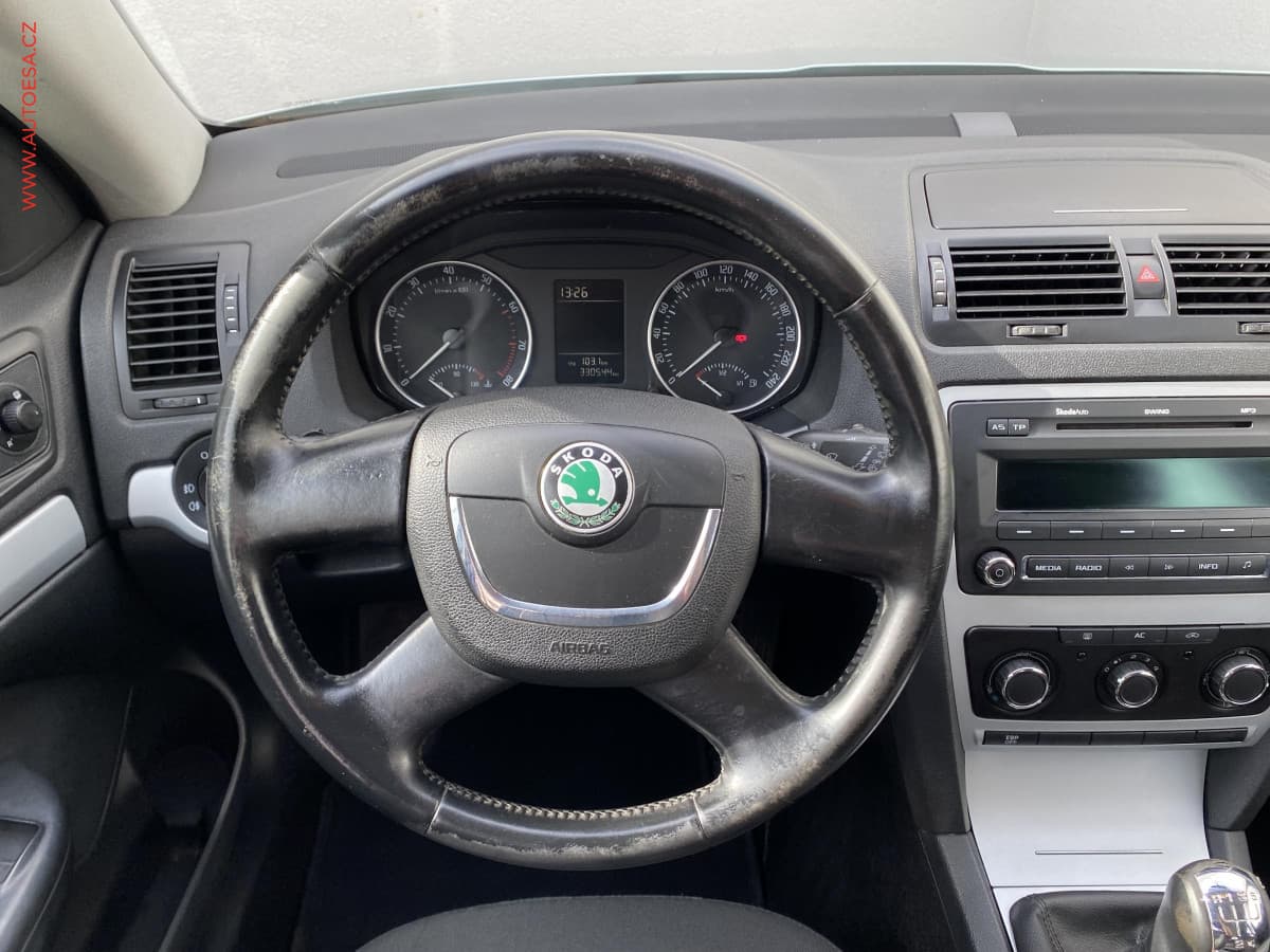 Škoda OCTAVIA - 11