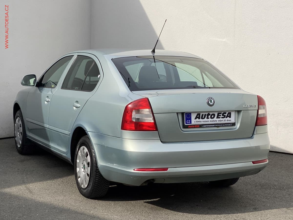 Škoda OCTAVIA - 6