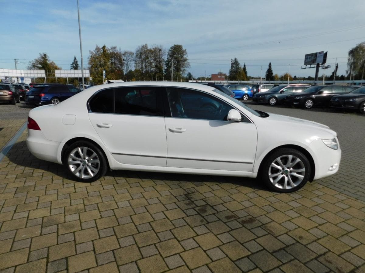 Škoda Superb - 3