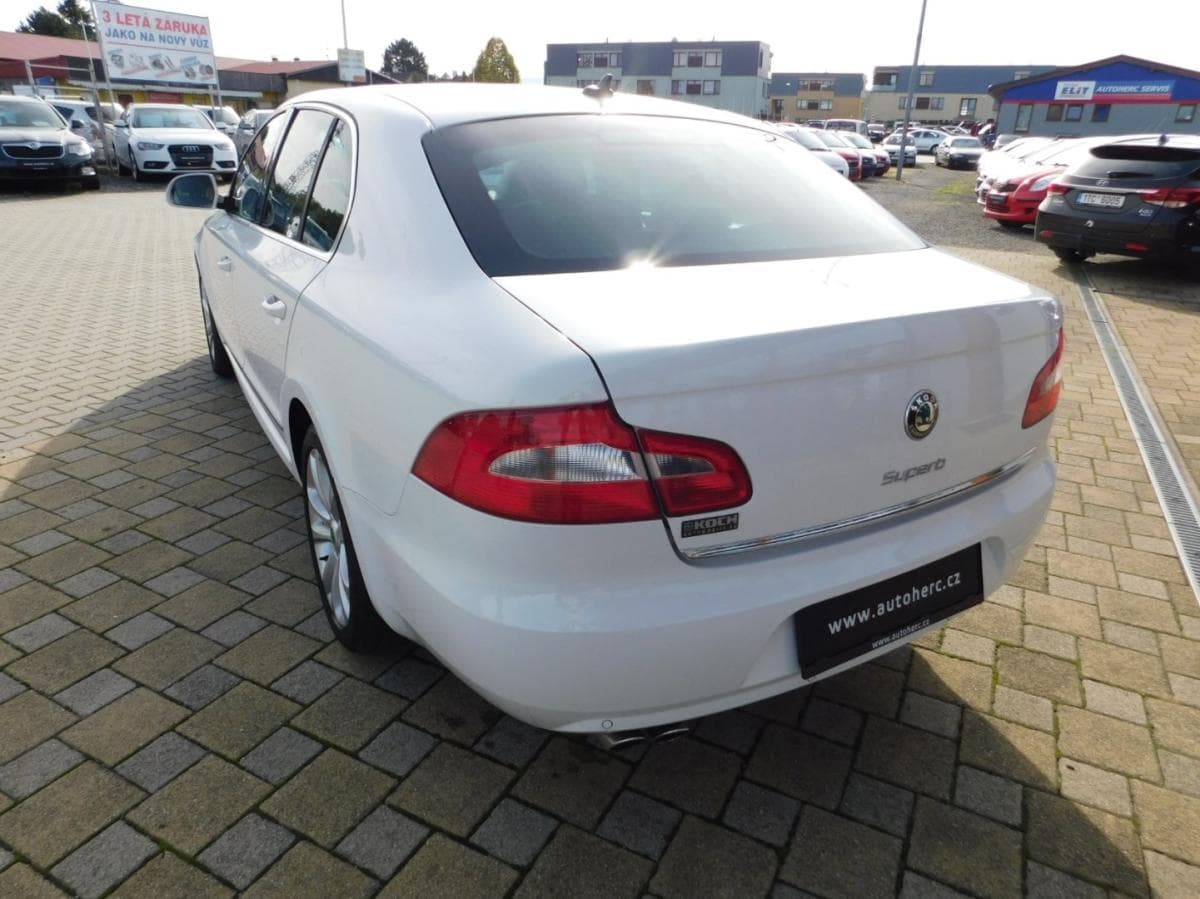 Škoda Superb - 5