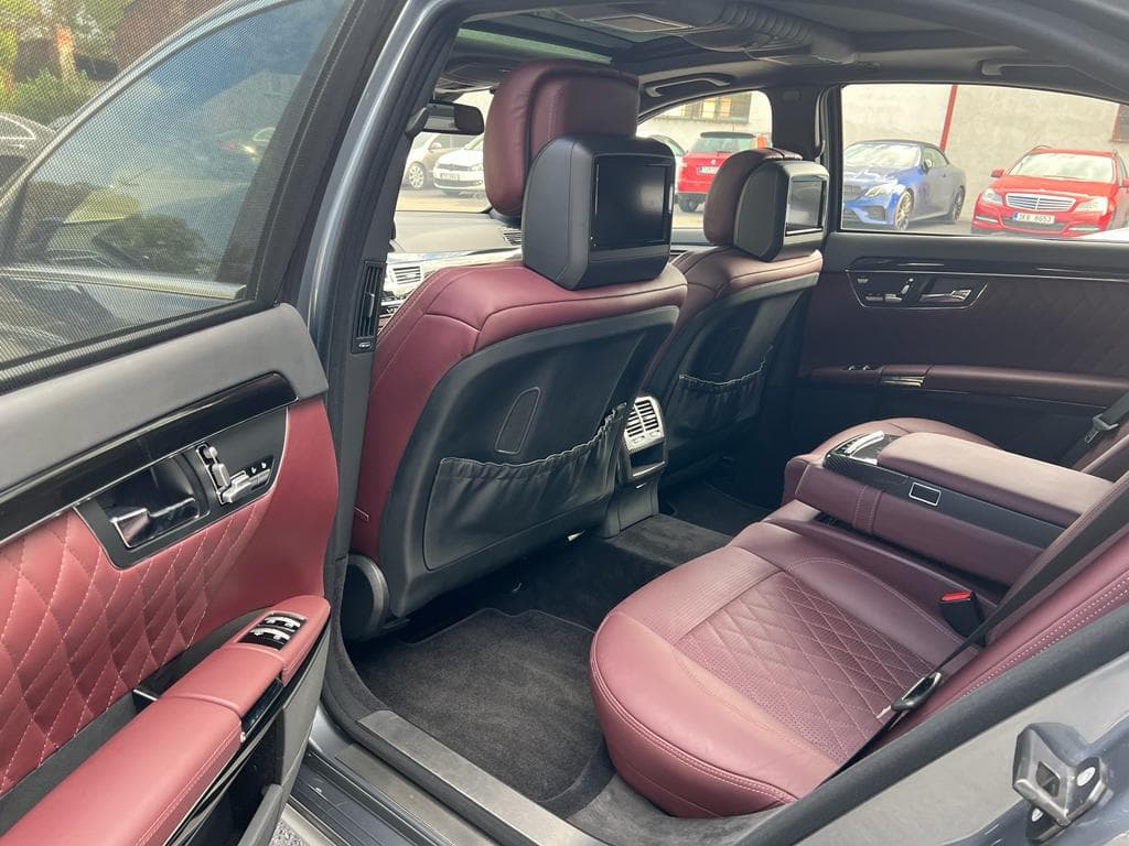 2009 Mercedes-Benz S-Class - 11