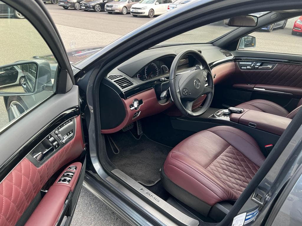 2009 Mercedes-Benz S-Class - 12