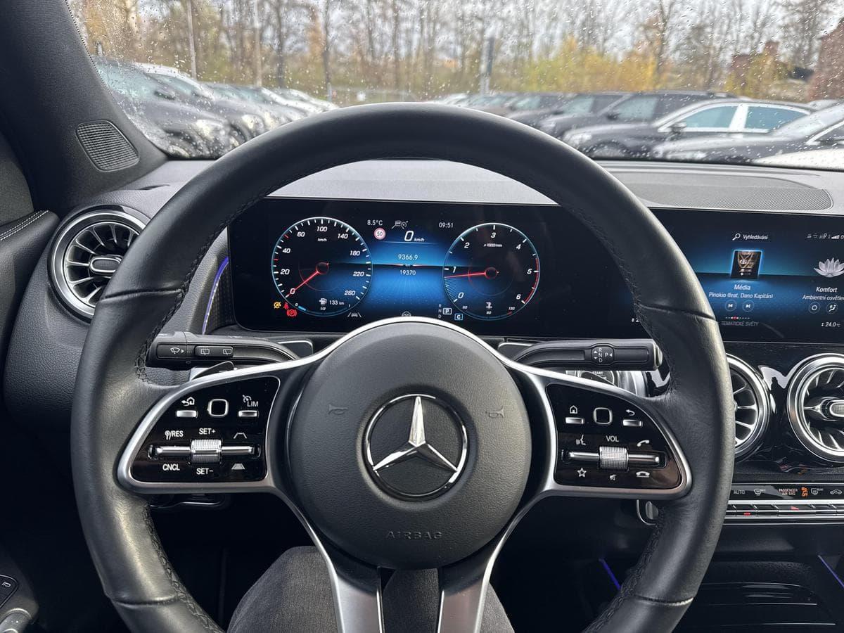 2023 Mercedes-Benz GLB - 11