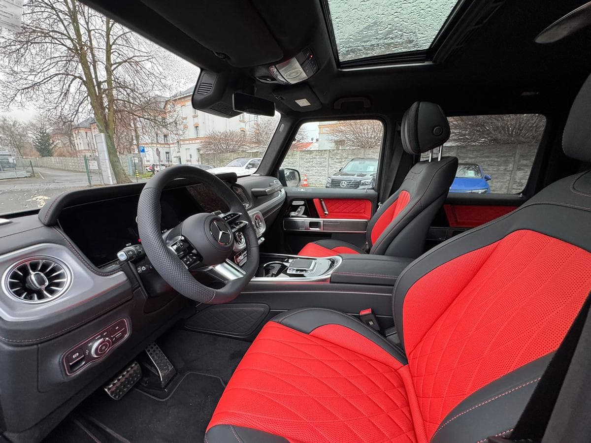 Mercedes-Benz G-Class - 10