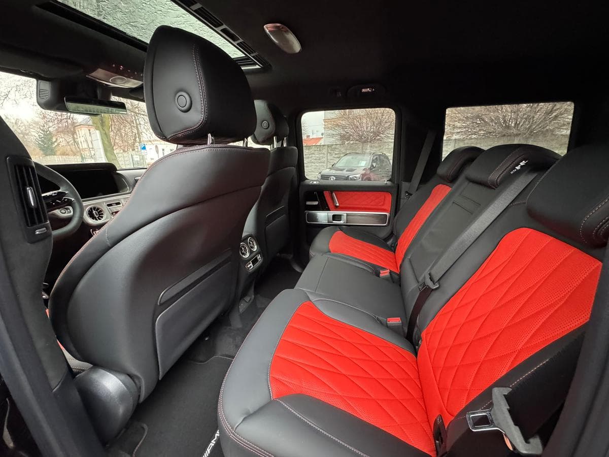 Mercedes-Benz G-Class - 12