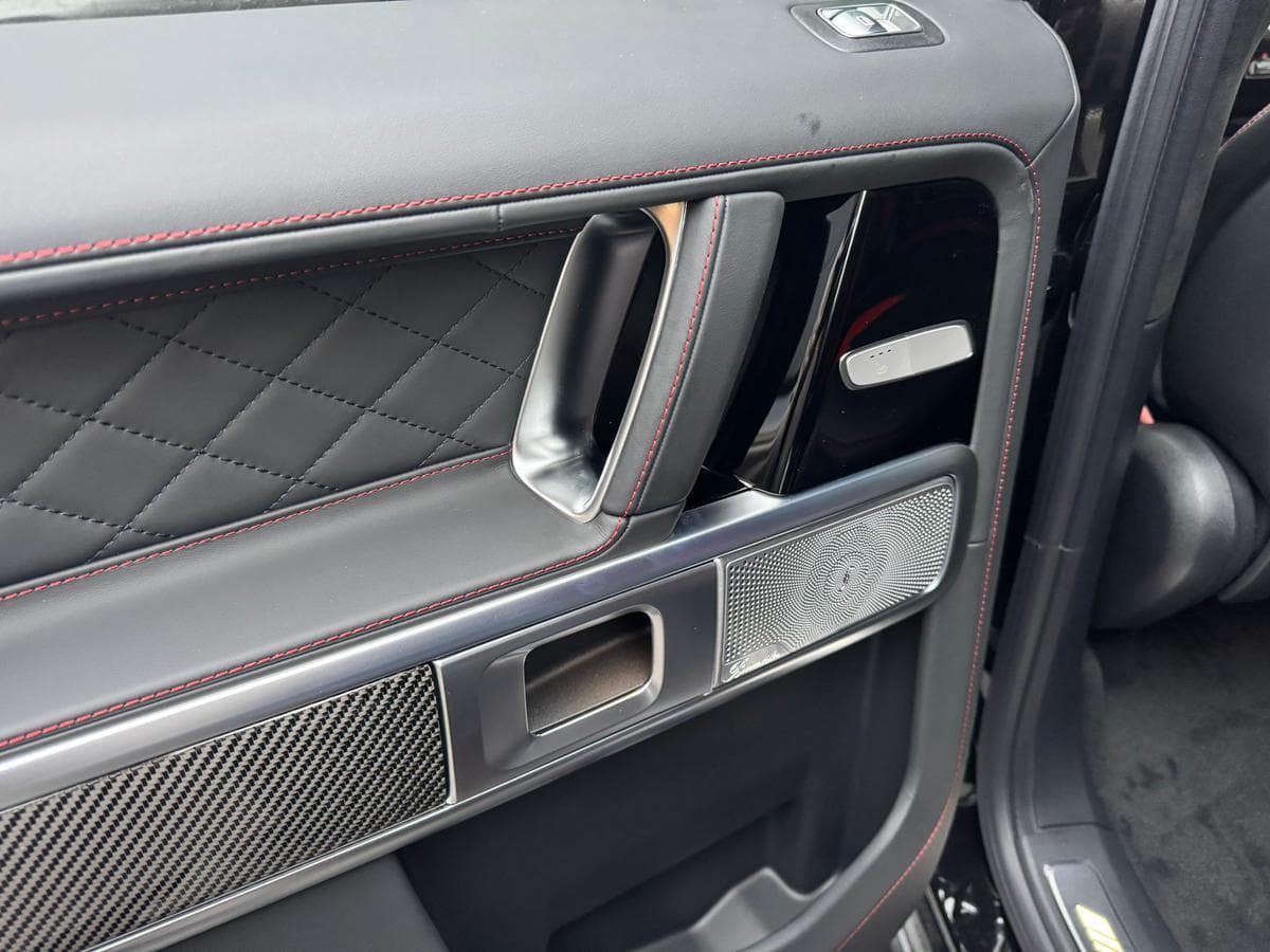 Mercedes-Benz G-Class - 11