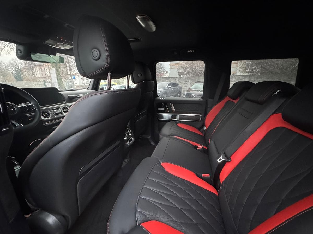 Mercedes-Benz G-Class - 12