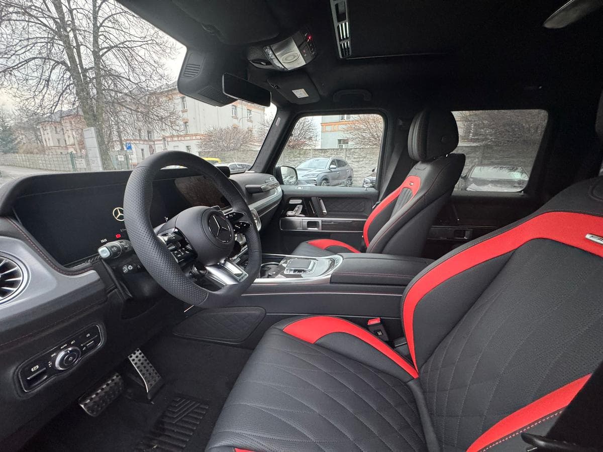 Mercedes-Benz G-Class - 10