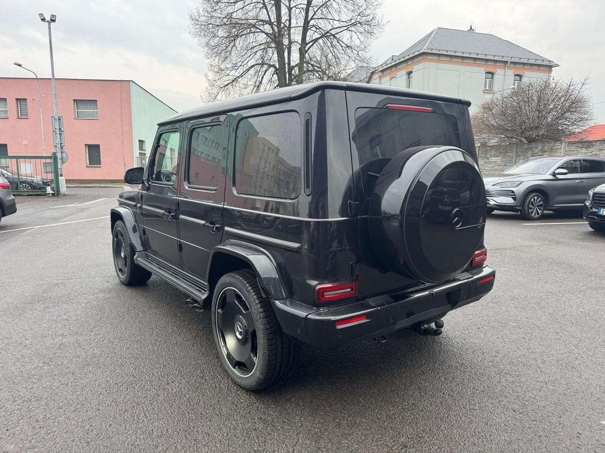 Mercedes-Benz G-Class - 5
