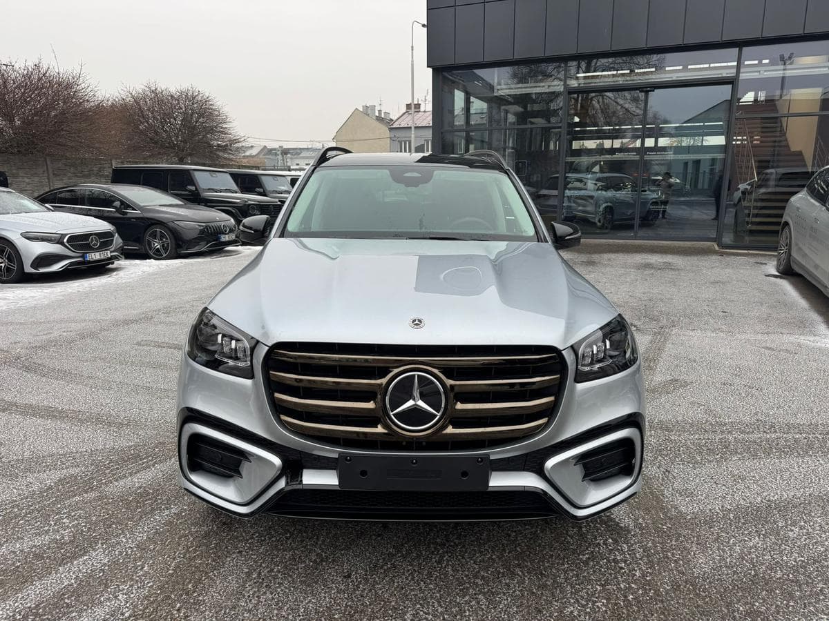 Mercedes-Benz GLS - 2