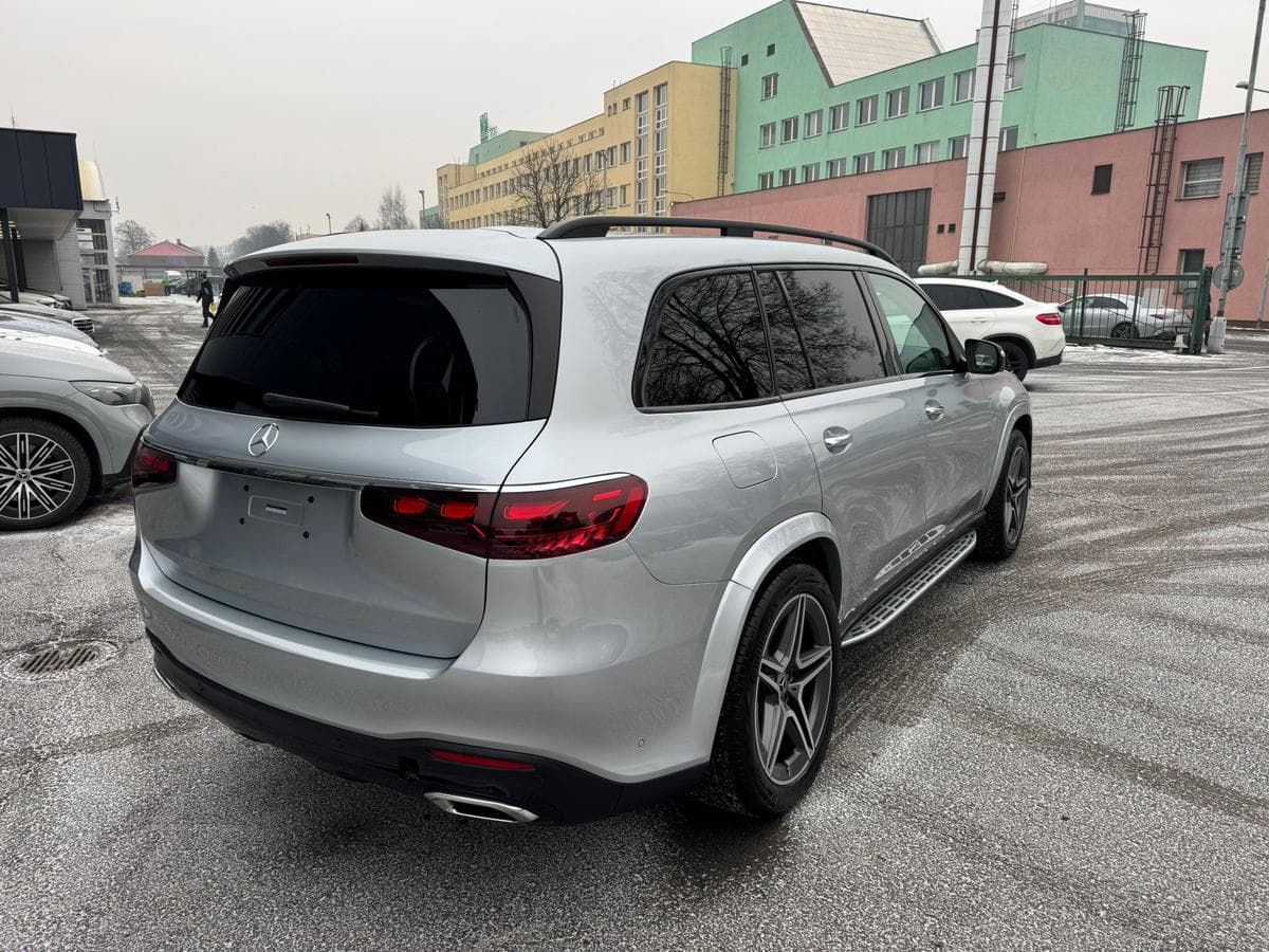 Mercedes-Benz GLS - 7