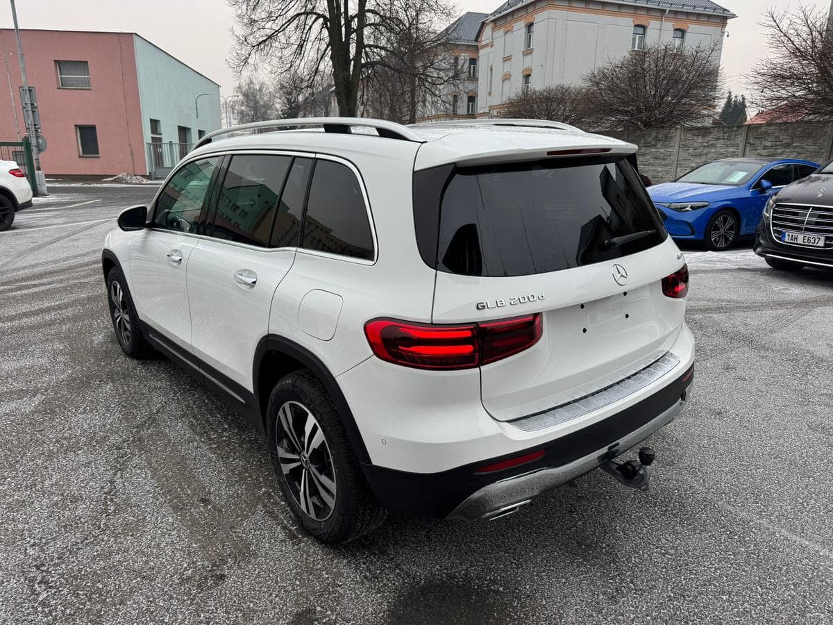 Mercedes-Benz GLB - 5