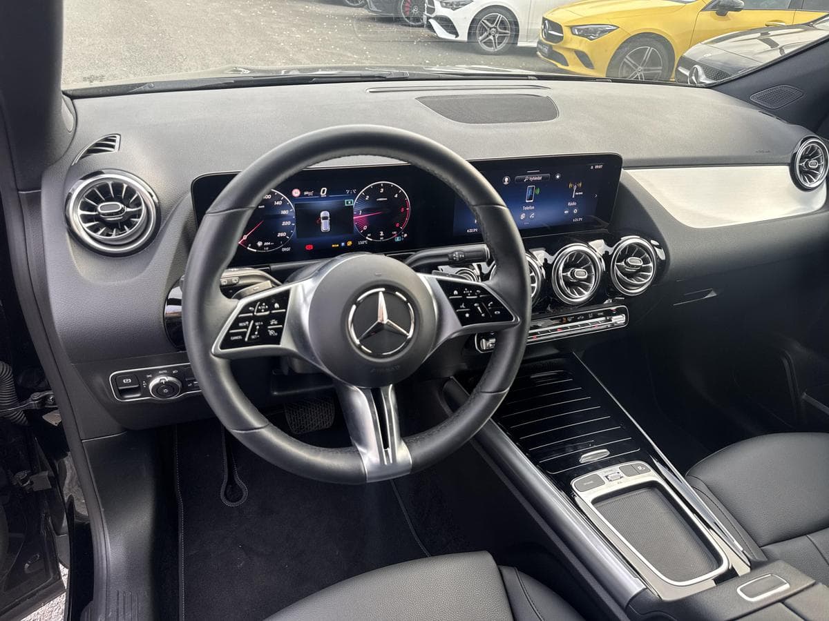 2023 Mercedes-Benz GLA - 10