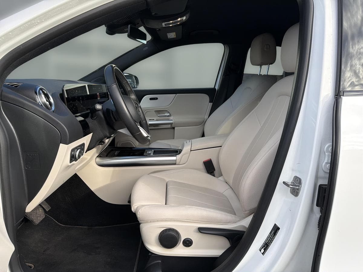 2025 Mercedes-Benz GLA - 11