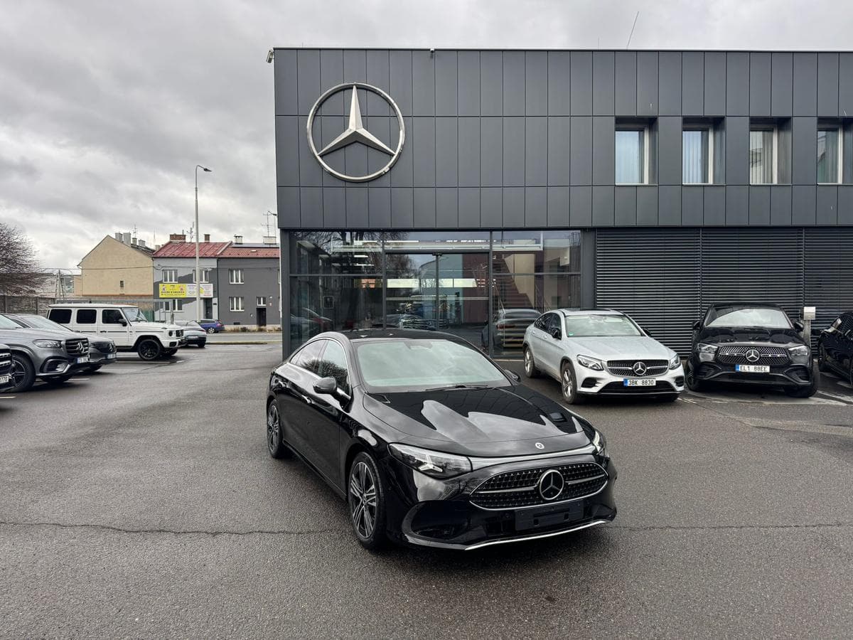 Mercedes-Benz CLA