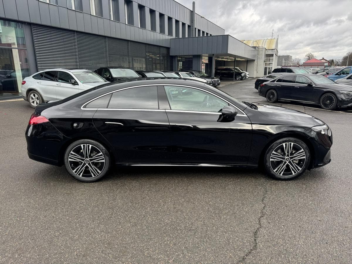 Mercedes-Benz CLA - 8