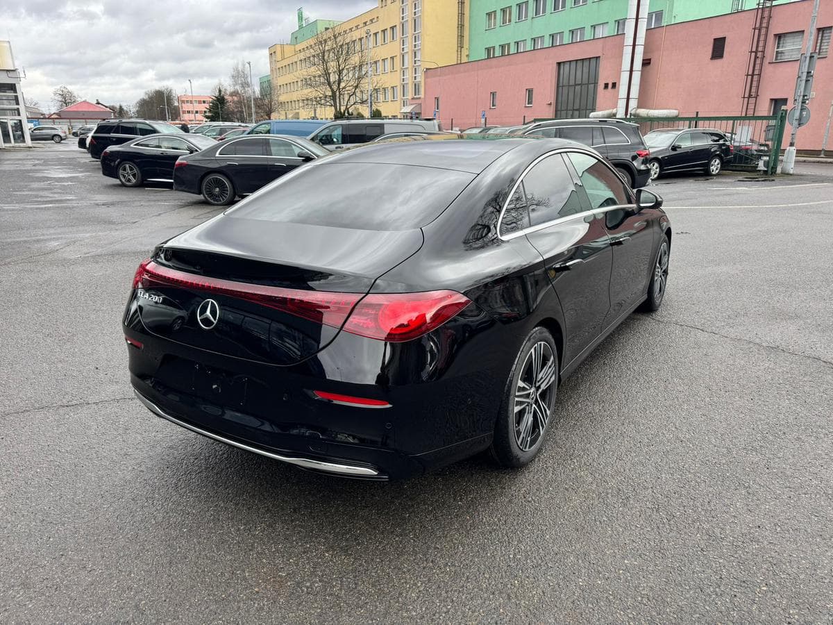 Mercedes-Benz CLA - 7