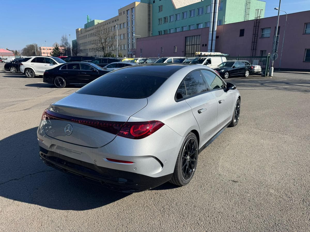 Mercedes-Benz CLA - 7