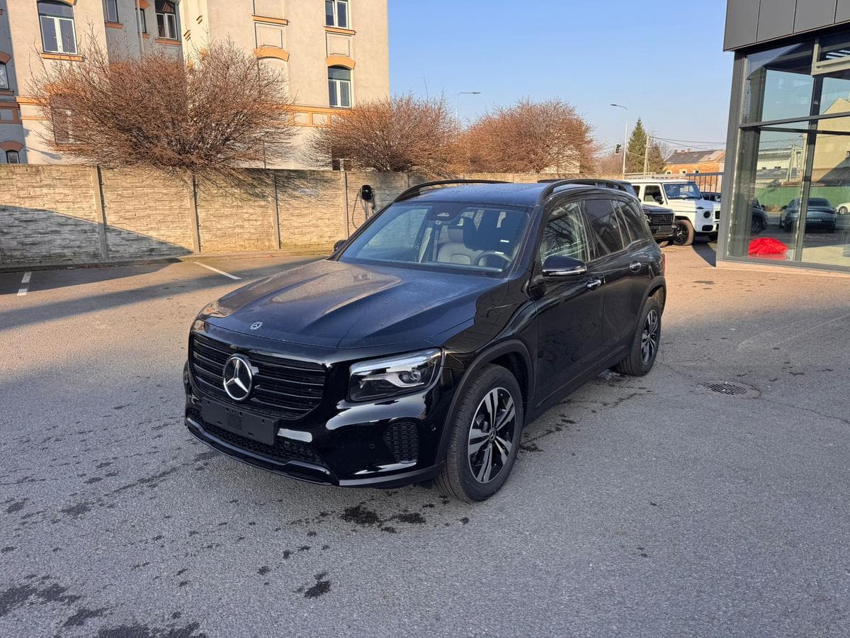 Mercedes-Benz GLB - 3