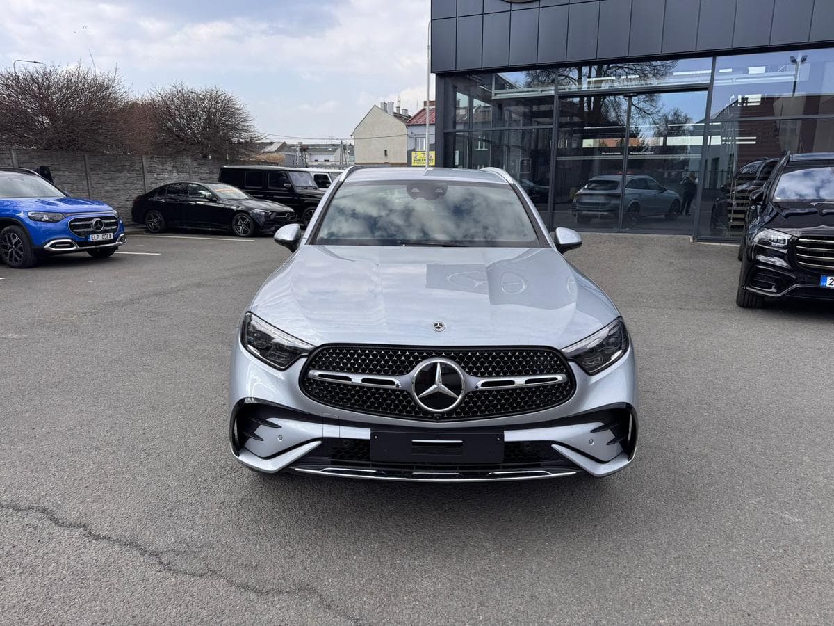 Mercedes-Benz GLC - 2