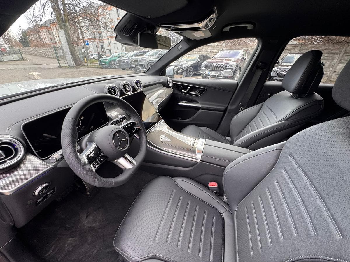 Mercedes-Benz GLC - 10