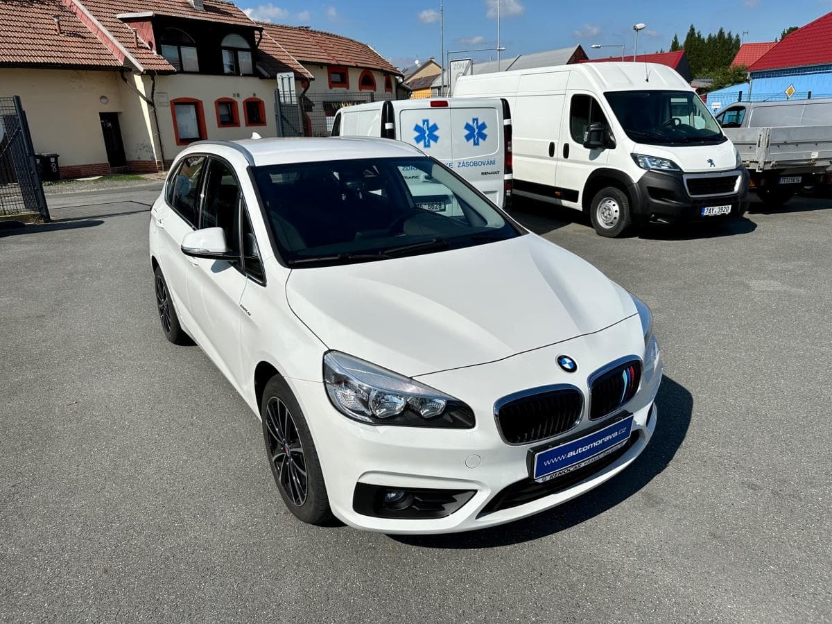 BMW 2-Series - 4