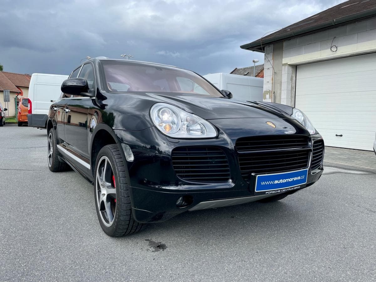 Porsche Cayenne - 3