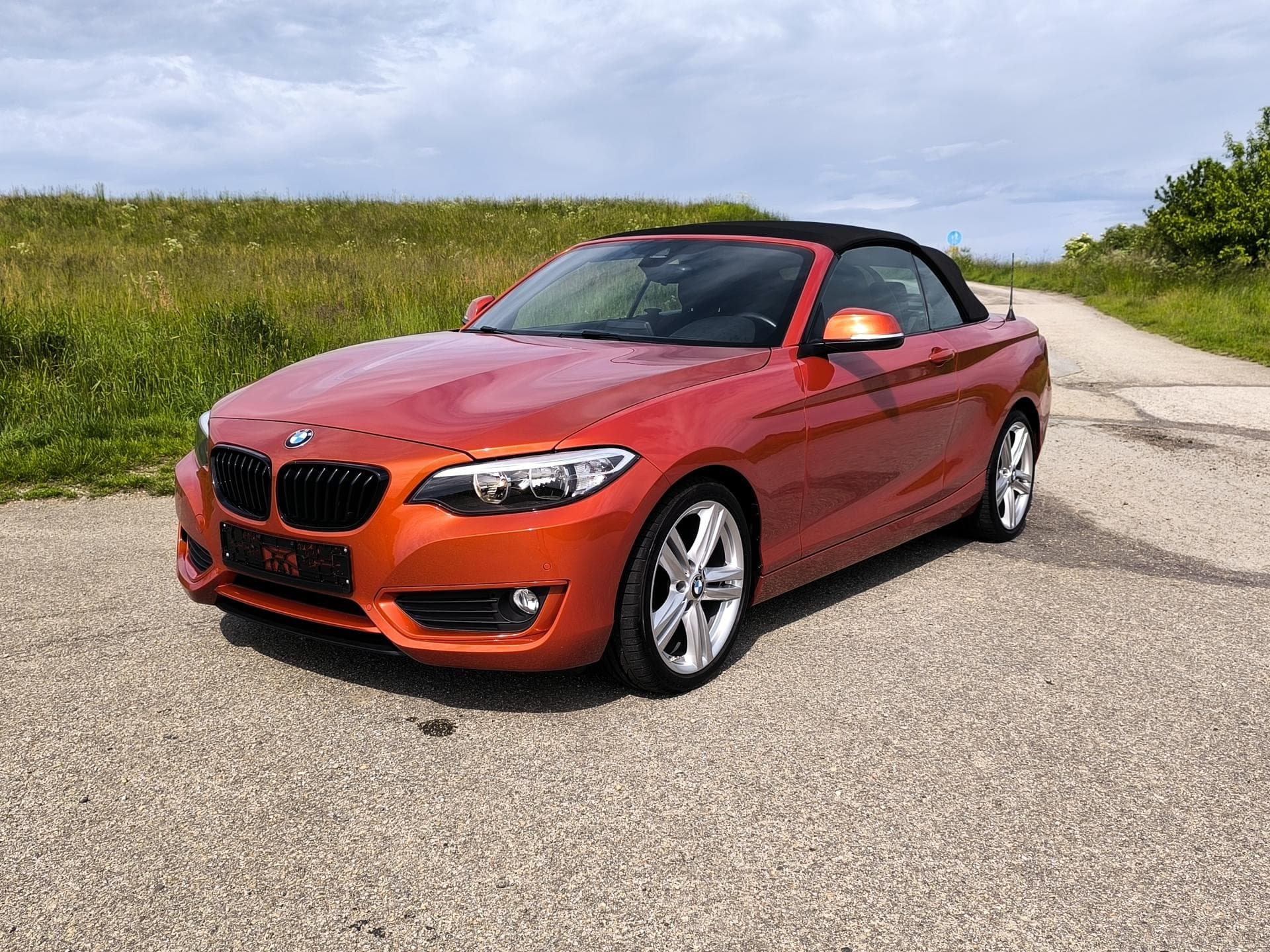 BMW Řada 2 F22 218d KABRIO