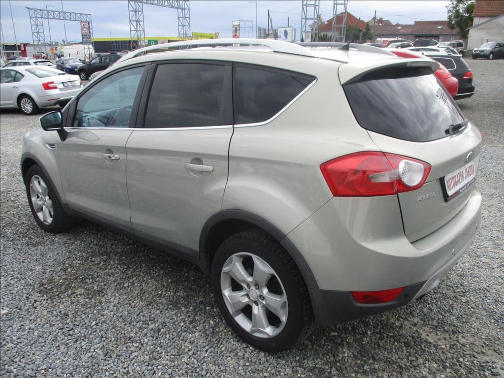2008 Ford Kuga - 13