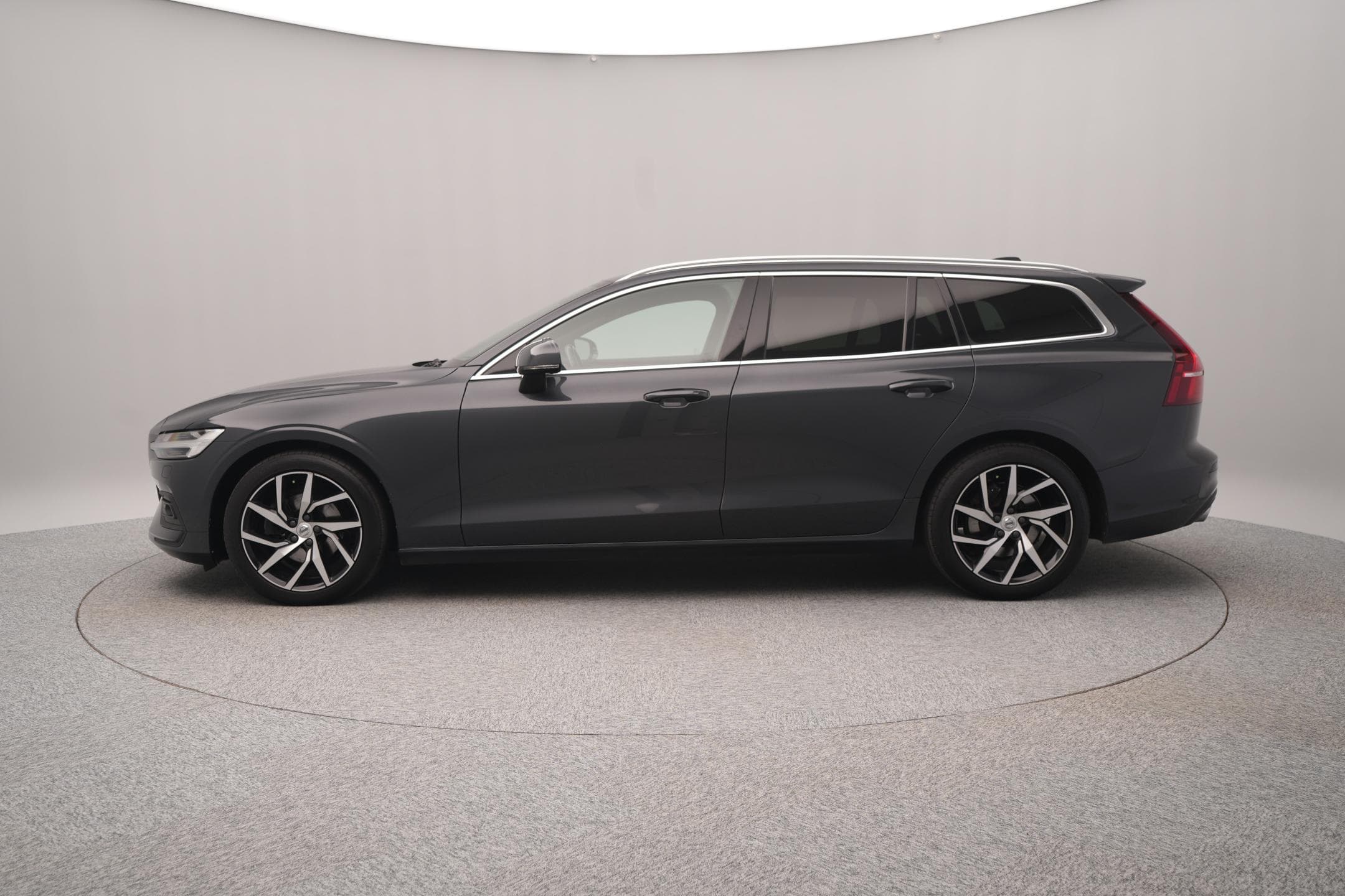 2020 Volvo V60 - 7