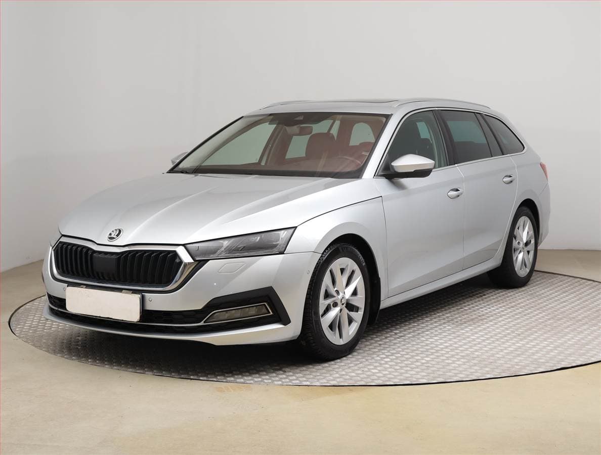 Škoda OCTAVIA - 2